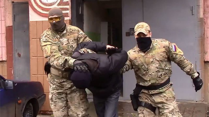 俄罗斯为被判盗窃的美国士兵减刑