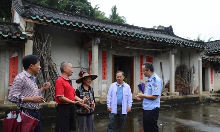 在希腊岛屿走私行动中，数十件古代文物被查获