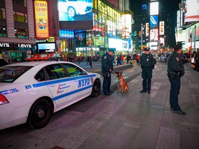 人权组织代表一名在拘留期间死亡的8岁移民的家人提起诉讼
